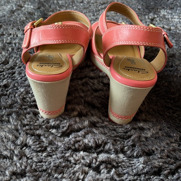 Clarks wedge sandal, size 10m - Picture 4 of 6
